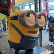 しゅんたろー