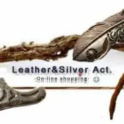 レザーアンドシルバーアクトの画像