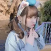 R♡