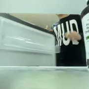 ￡￡