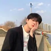 R.Yの画像