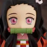 禰豆子 **