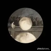 月
