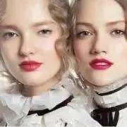 yの画像