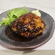 やすぴこ