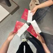 レーノンの画像