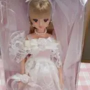 リリィの画像