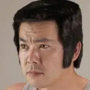 スーパー低姿勢ウーマン