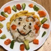 とむとむ
