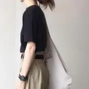 千尋の画像