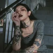 シ