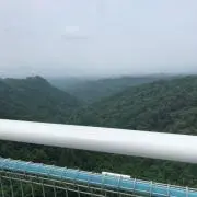 モンブリ