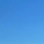 ⠀