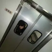 りの画像