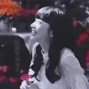 りるあ
