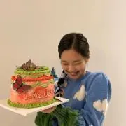 m^ ^