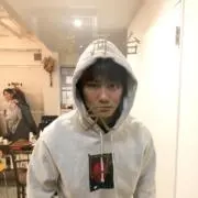 とぶい