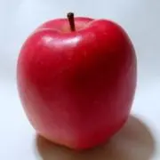 なり