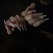 laraの画像