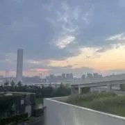 にの画像