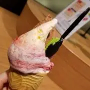 まい