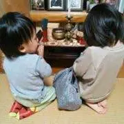 とも