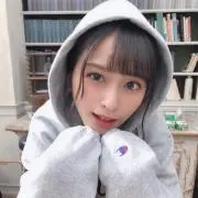 なゆ☁︎︎