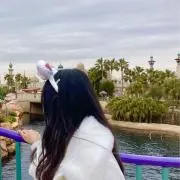 アキ