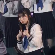 さささ