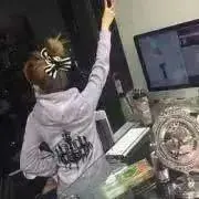 xxxの画像