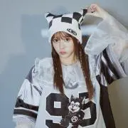 yの画像