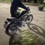 、