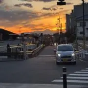 ..。の画像