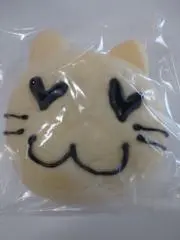 み*ぃ様 フェイラー×松坂屋上野店 パンダポーチチャーム - メルカリ