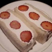 いちごサンド　即購入も大丈夫です☆