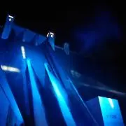 シオン