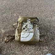 金色のジョウロ