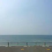 山下