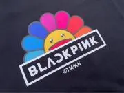 ブラックピンクの画像