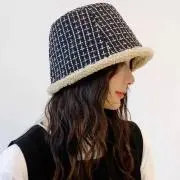 み