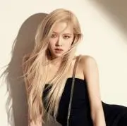 RosieJの画像