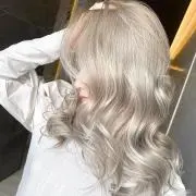 MOMONAの画像
