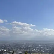 ひらり