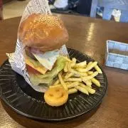 くぼた