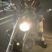 とやとや