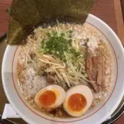 Au.の画像