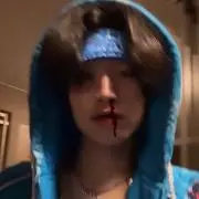凡人