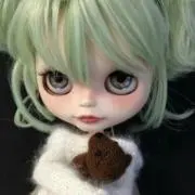 uの画像