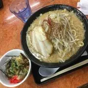 らーめんうますぎけんしん