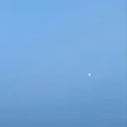 つきの画像
